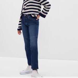 Gap High Rise Cheeky Straight Jeans